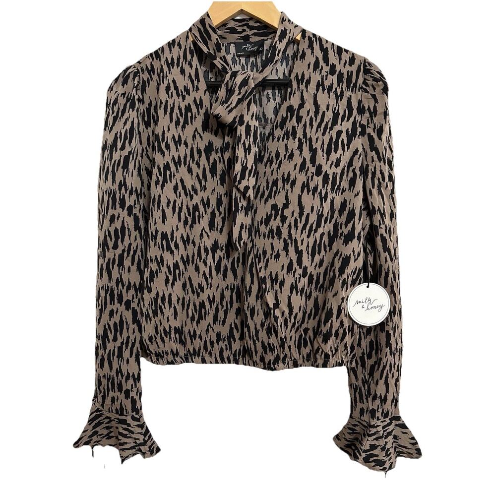 Milk & Honey Blouse NWT Animal Print Size Large